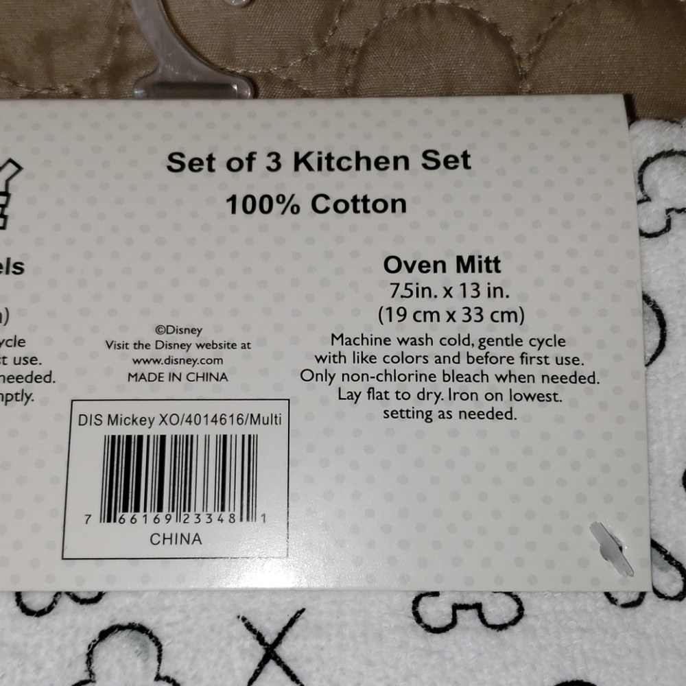 MICKEY MOUSE VALENTINE KITCHEN TOWELS AND MITT - Picture 4 of 5